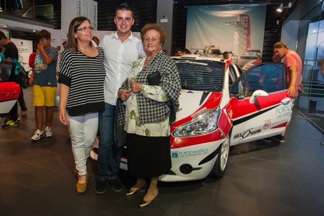 019 presentacin porsche 2010 ares racing 047